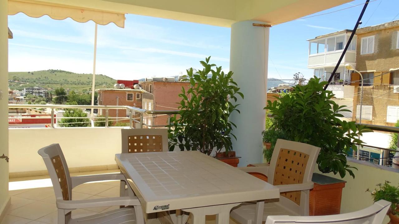 Cozy Central Apartment Ksamil Exterior photo